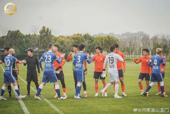 ;新哪吒李云祥、面具人、东海龙王在粤语配音下越发性格鲜明，人物关系亦扑朔迷离